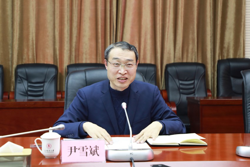 2023.3.21尹雪斌董事长受聘担任山西农业大学功能农业研究院特聘院长(2).jpg 2023.3.21尹雪斌董事长受聘担任山西农业大学功能农业研究院特聘院长(2).jpg